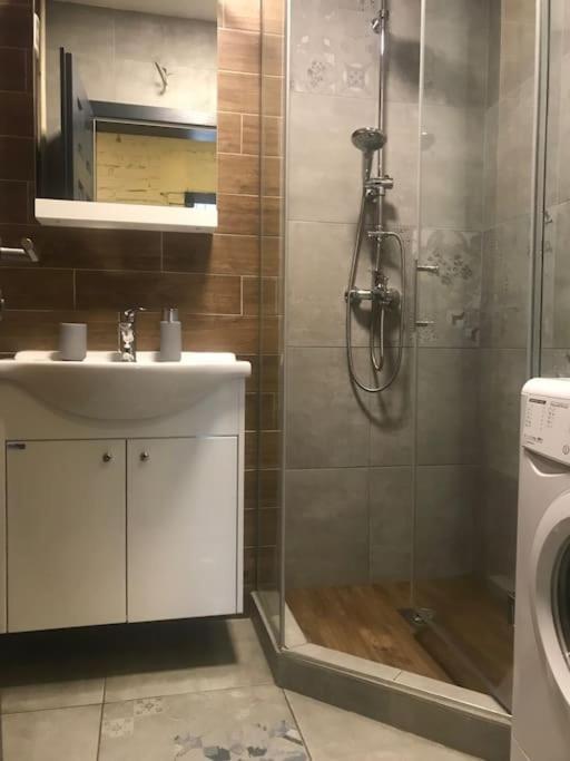 Mihajlovik Lux Apartment In Heart Of Skopje Esterno foto