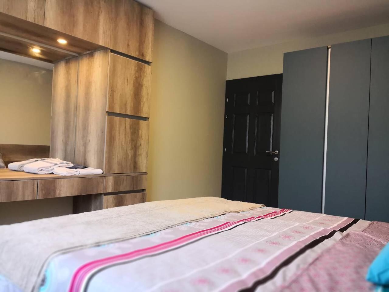 Mihajlovik Lux Apartment In Heart Of Skopje Esterno foto