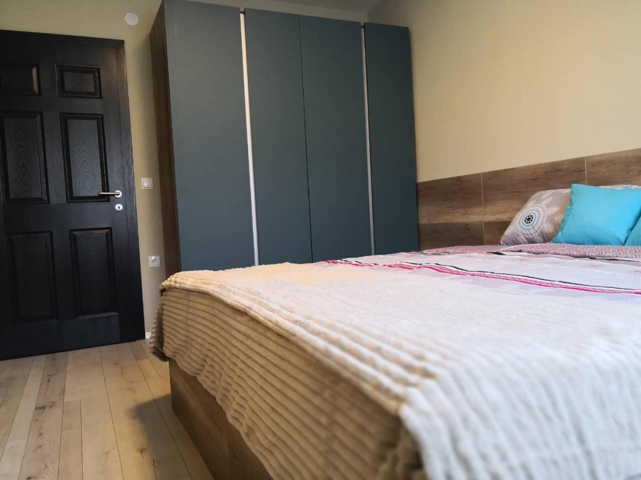 Mihajlovik Lux Apartment In Heart Of Skopje Esterno foto